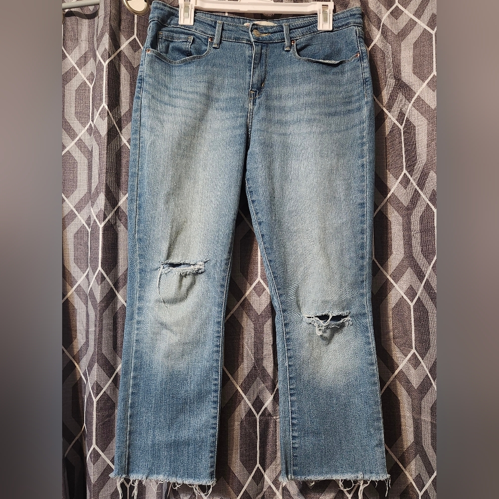 Stylish Blue Distressed Women Jeans